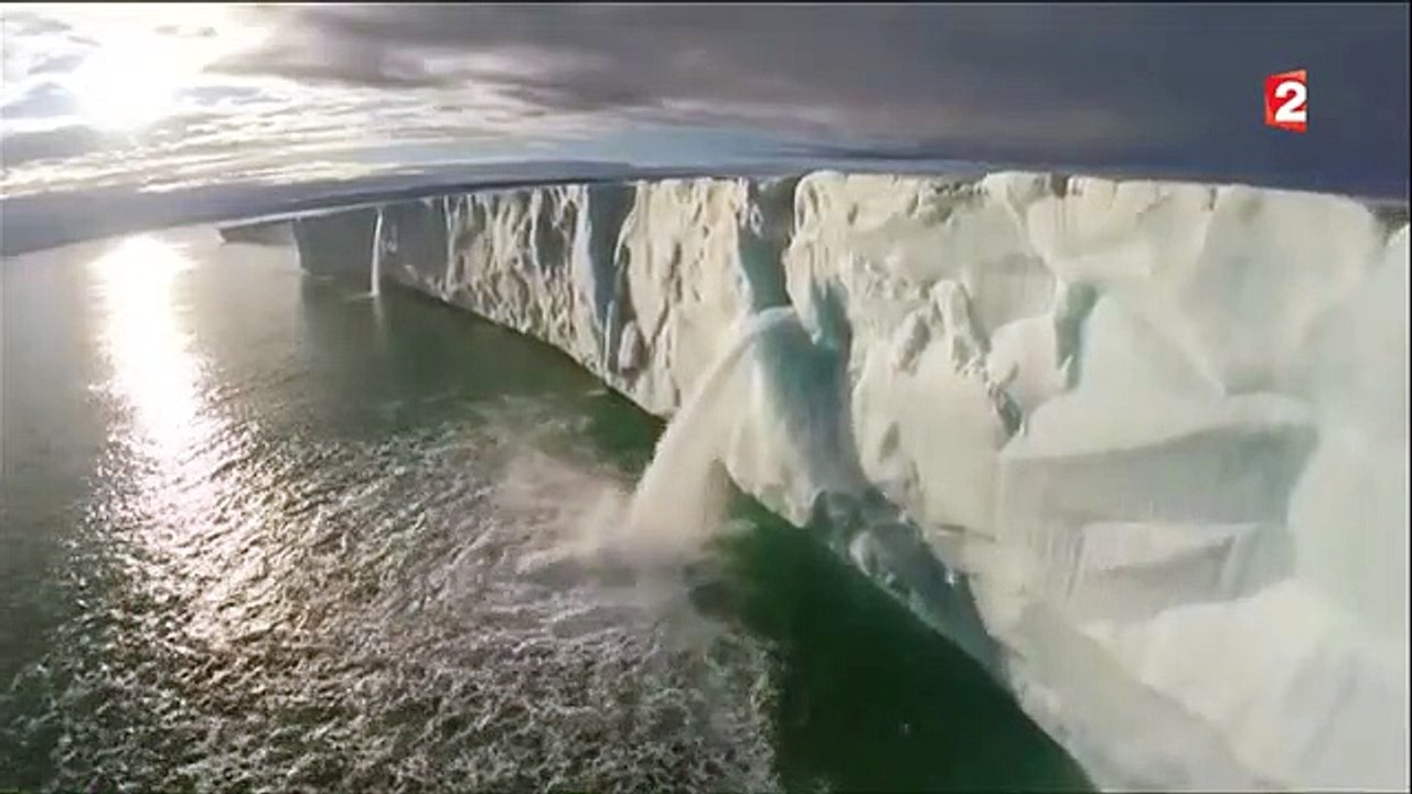 Arctique  - ses réserves d'hydrocarbures convoitées par la Russie-YTApx9xe6nE