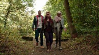 Wolfblood s05e03 The_Dawnus_Torc