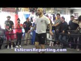 Miguel Cotto SHOWS OFF SMOOTH RHYTHM on Jump Rope - EsNews Boxing