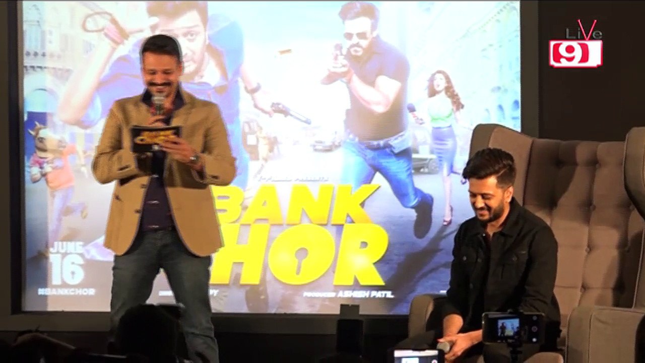 Vivek Oberoi Roasting Riteish Deshmukh's Acting Skills | Bank Chor Event
