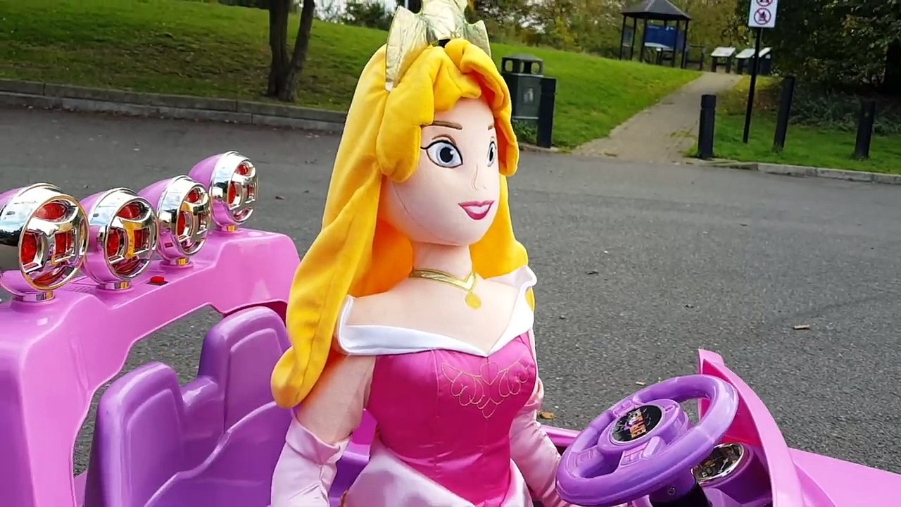 Princess Power Wheels Ride On Pink Car / The Wheels Red Bus Michael has his new favorite r