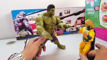 DreamWo Figures, DreamWorks, and Hulk, toy for kids