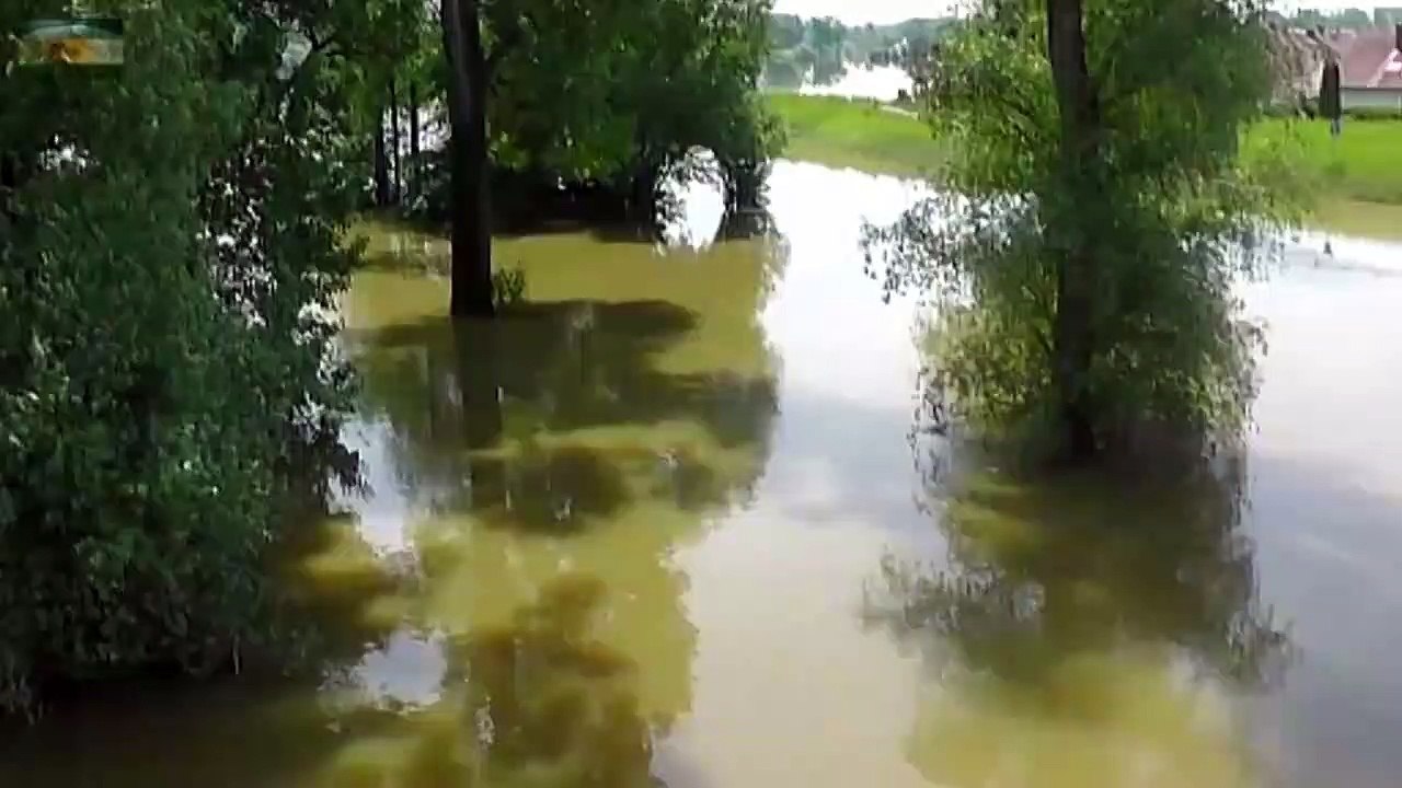 Deggendorf Fischerdorf 07.06.2013 Donau Flut -Deggendorf Fischerdorf