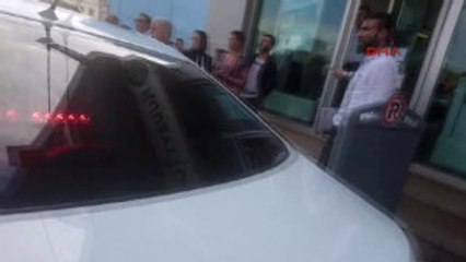 Polislere "Polis Gelsin" Diyerek Direndi