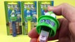 new Smurfs Candy & Dispenser Set: Smurfette & Papa Smurf - Brainy & Clumsy スマーフ