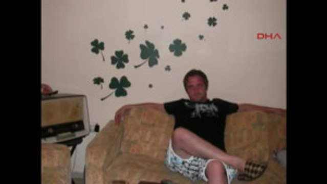 Izmir Çamdibinde Vahşet Eşi ve Kızını Öldürüp Intihar Etti Ek Klip Görüntüsü