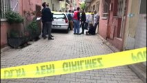 İzmir'de Vahşet... Cinnet Getiren Baba Karısını ve 5 Yaşındaki Kızını Öldürdü
