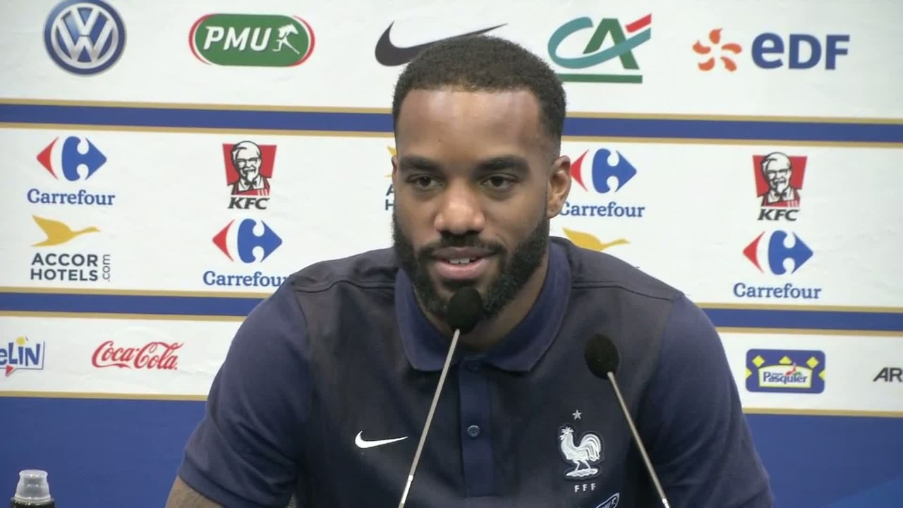 Foot - Amical - Bleus : Lacazette «Je n'exclus aucune possibilité»