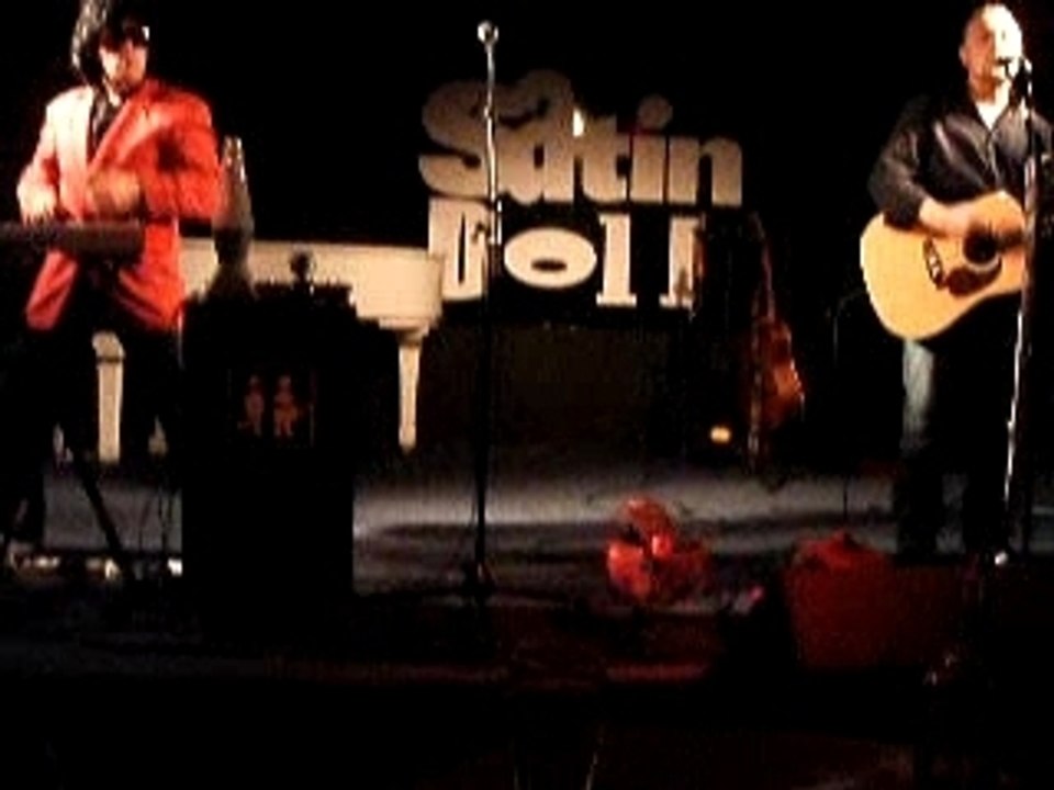 Oldelaf et monsieur D - Jean Michel Jarre