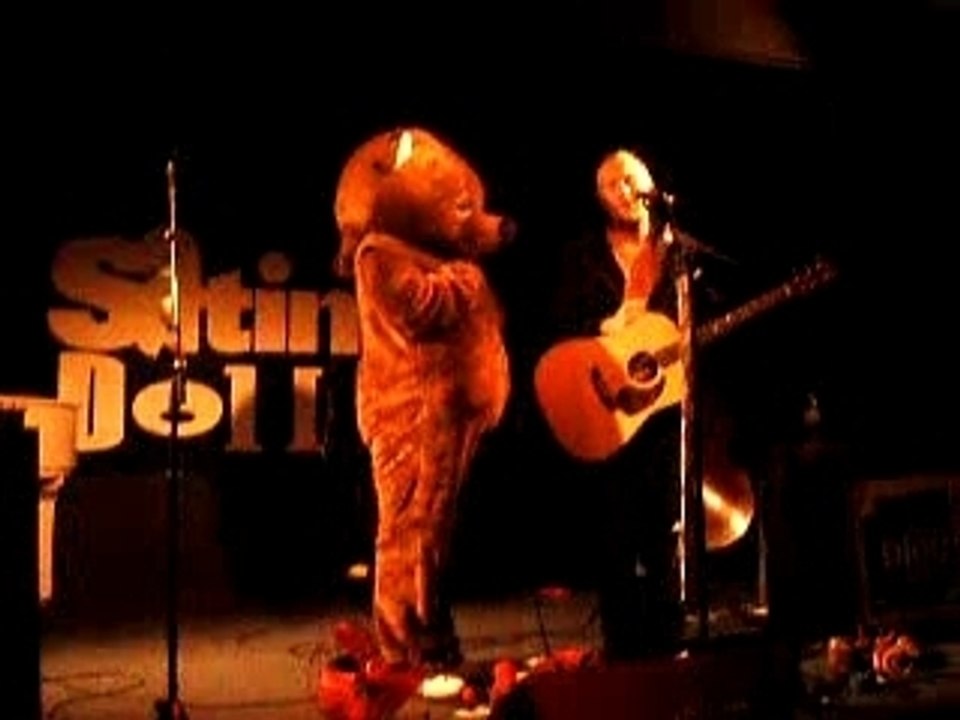 Oldelaf et monsieur D- Gros Ours (2)