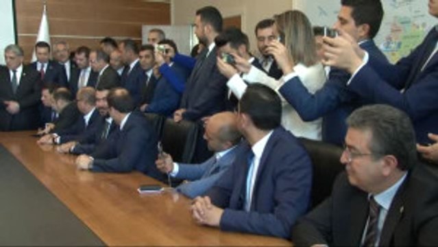 Hamza Dağ Görevini Nükhet Hotar'dan Devraldı