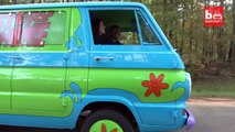 Movie Buff Builds Scooby Doo’s 'Mystery Machine' Van  RIDICULOUS