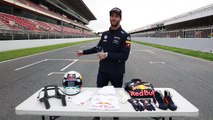 What kit does an F1 driver wear Daniel Ricciardo ex
