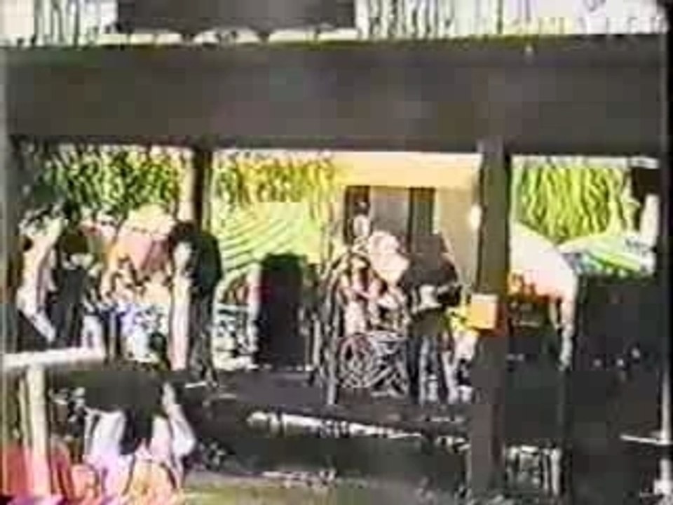 RATM - Killing In The Name - cal state the Quad 1991