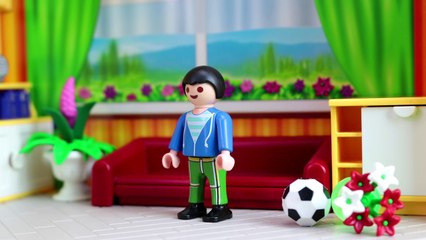 Download Video: ⭕ PLAYMOBIL FAMILIE - Das Familienauto - Spielzeug auspacken & spielen - Pandido TV