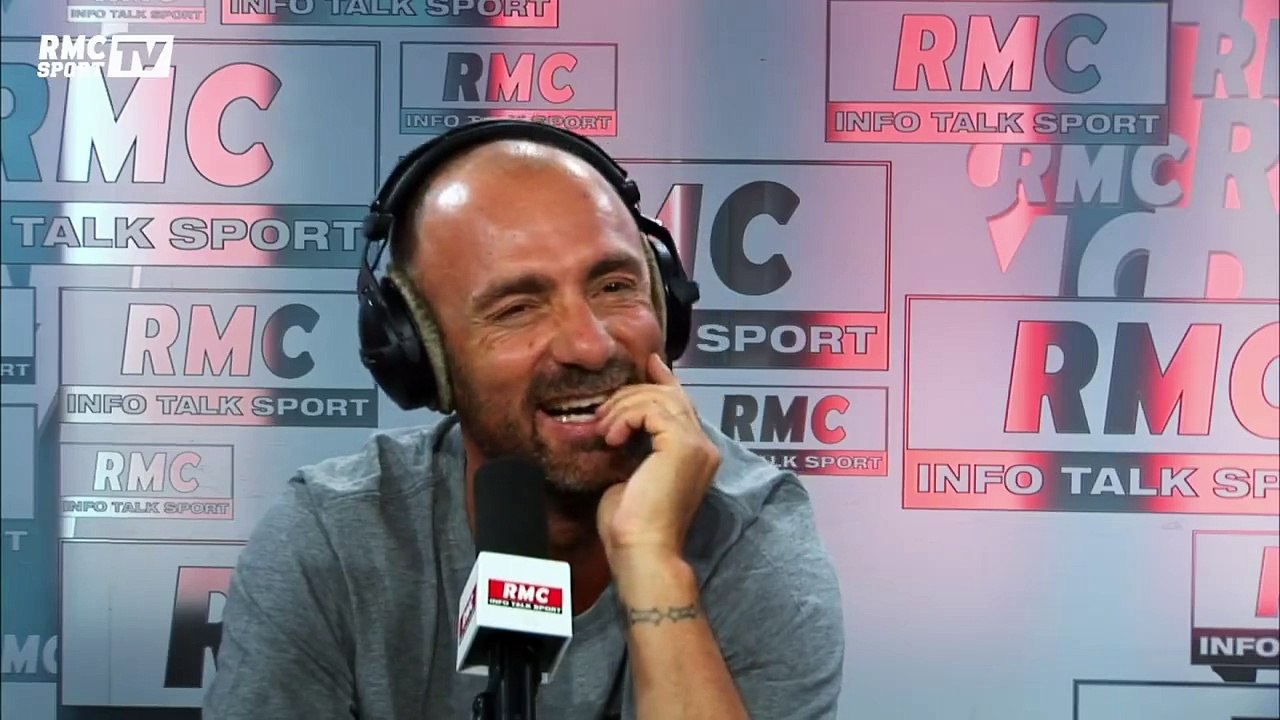 Marc-Antoine Le Bret imite Mbappe aux côtés de "Zizou" et Deschamps !