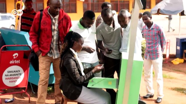 Ideas globales: Ruanda, kiosko solar | Global 3000