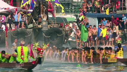 Dragon boats take to Hong Kong waters for annual races