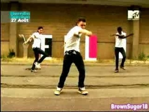 Yelle - A cause des garçons