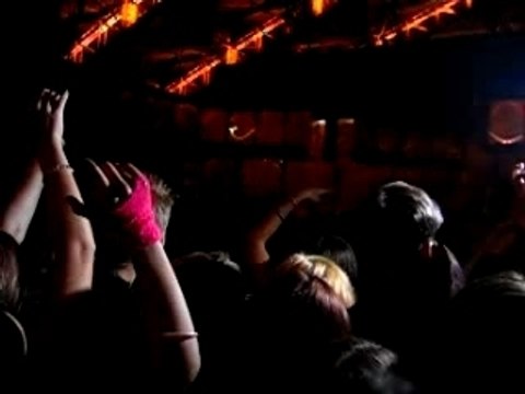 Cris d'appels pour Tokio Hotel (11/10/07)