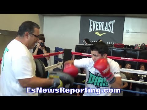 Joseph Diaz IS A BEAST ON THE MITTS!!! SICK POWER!!! - EsNews Boxing