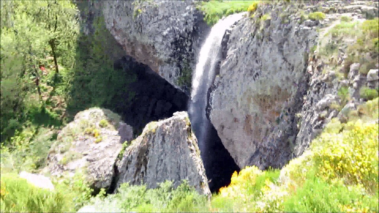 cascade du  Déroc dans l'Aubrac