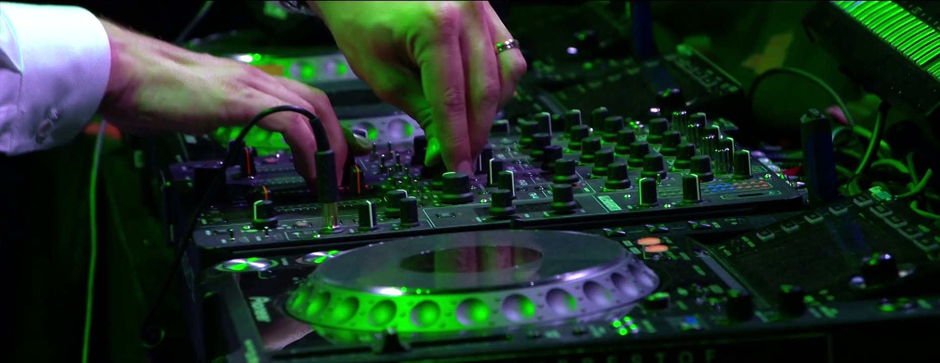 'Armin Only' Live From The Johan Cruijff Arena