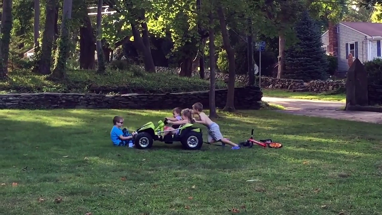 KID GETS OWNED ATTEMPTING BACK FLIP IN POOL & MORE Best Fails of 2016 | Funny Fail Compila