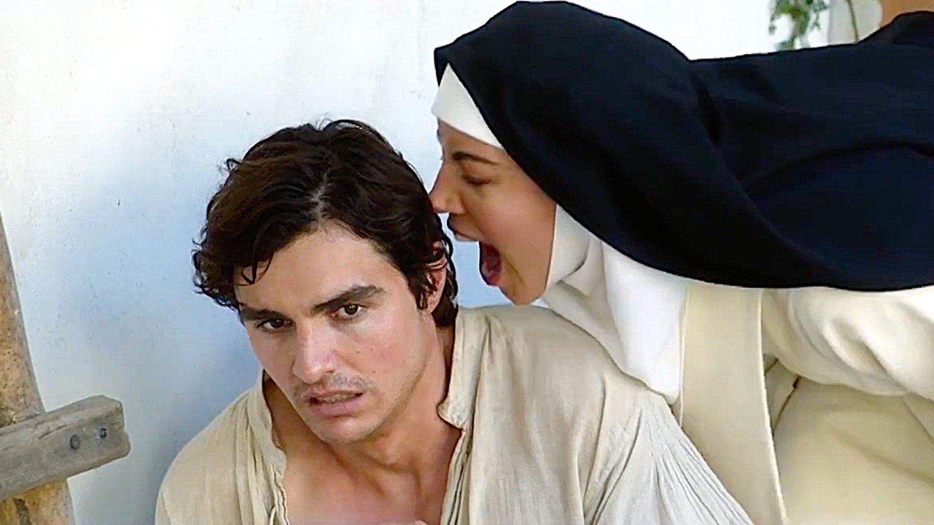 Dave franco aubrey plaza threesome