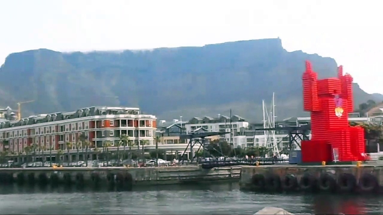 Red Bull Flugtag Cape Town Waterfront 2012-PwlSnWerwv8