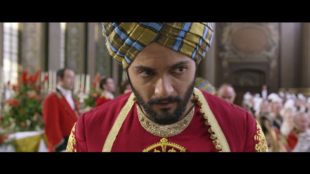 Victoria And Abdul - Trailer