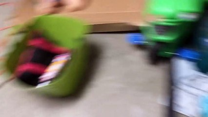 Baby Floods the House!-CWgomBQzUyc