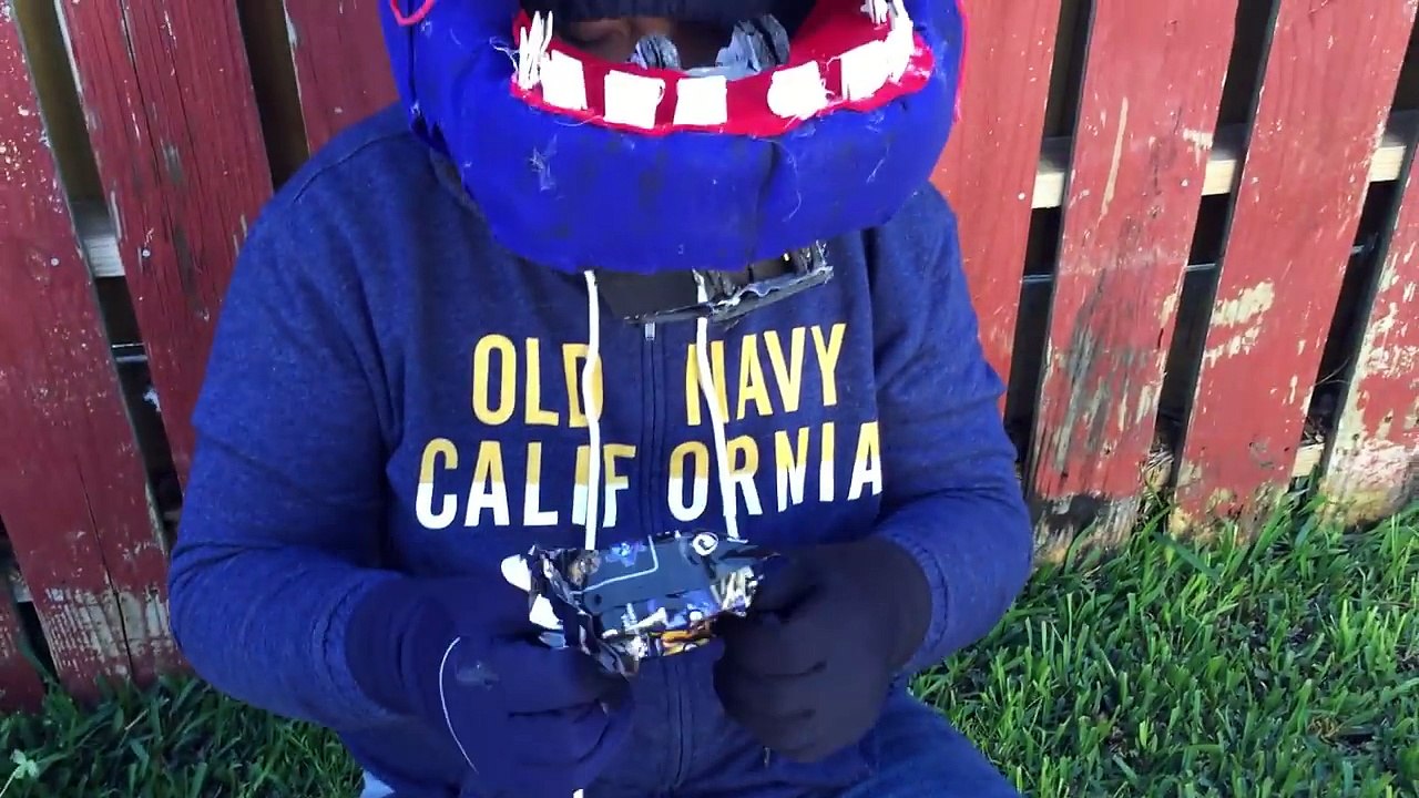 Five Nights A Freddys Surprise Mystery Blind Bags + FNAF Plushies - Cookieswirlc Video