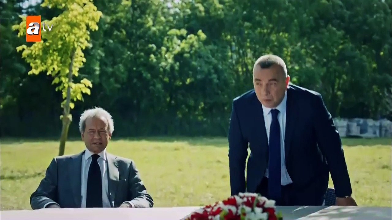 Rüstem ölüyor! - Eşkıya Dünyaya Hükümdar Olmaz 71. Bölüm - Sezon Finali - atv