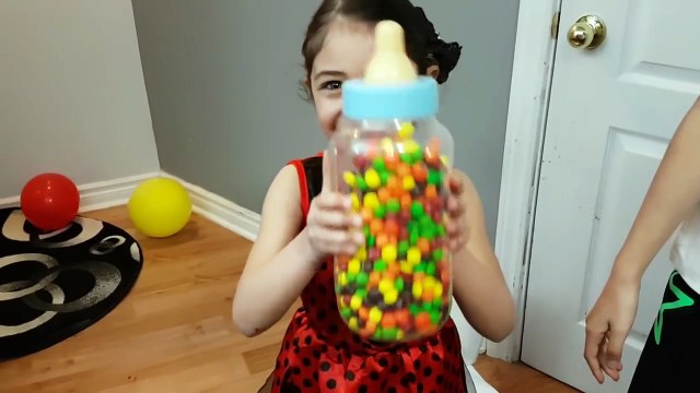 Bad Baby Giant Spider Attack Kid While Sleeping Hzhtube Kids Fun Family Video Bad Baby Gia