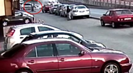 Taklalar Atarak Metrelerce Uçtu