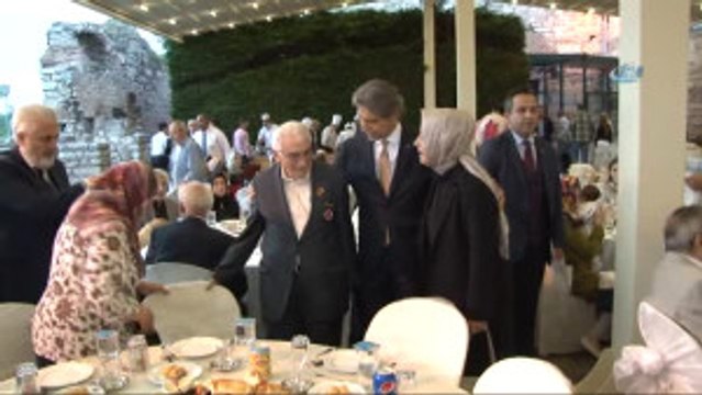 Fatih'te Şehit ve Gazi Yakınları İftarda Buluştu