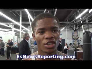 Amateur fighter BLOOD ALL OVER SHIRT after HEATED SPARRING! CLAIMS Thurman "GIVES IT" to Mayweather!