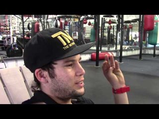 wbc champ 115 div - carlos Cuadras 35-0 26 kos got jokes EsNews Boxing