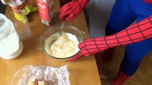 Cuisine dans vie mon crêpes farce réal homme araignée super-héros Irl