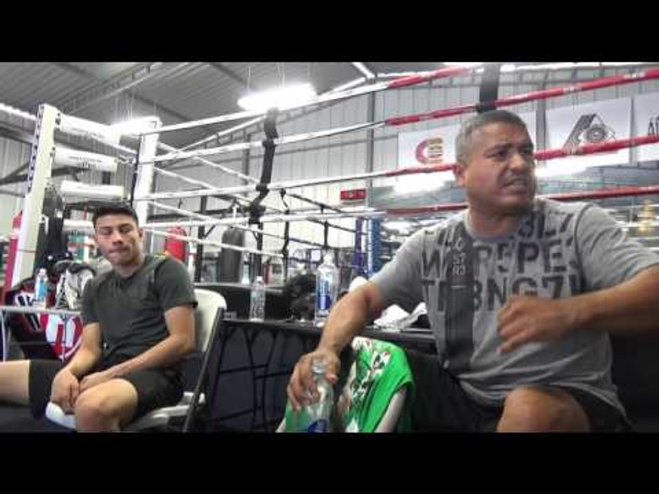Donald Trump Is Like Chivas Mexico! robert garcia EsNews Boxing