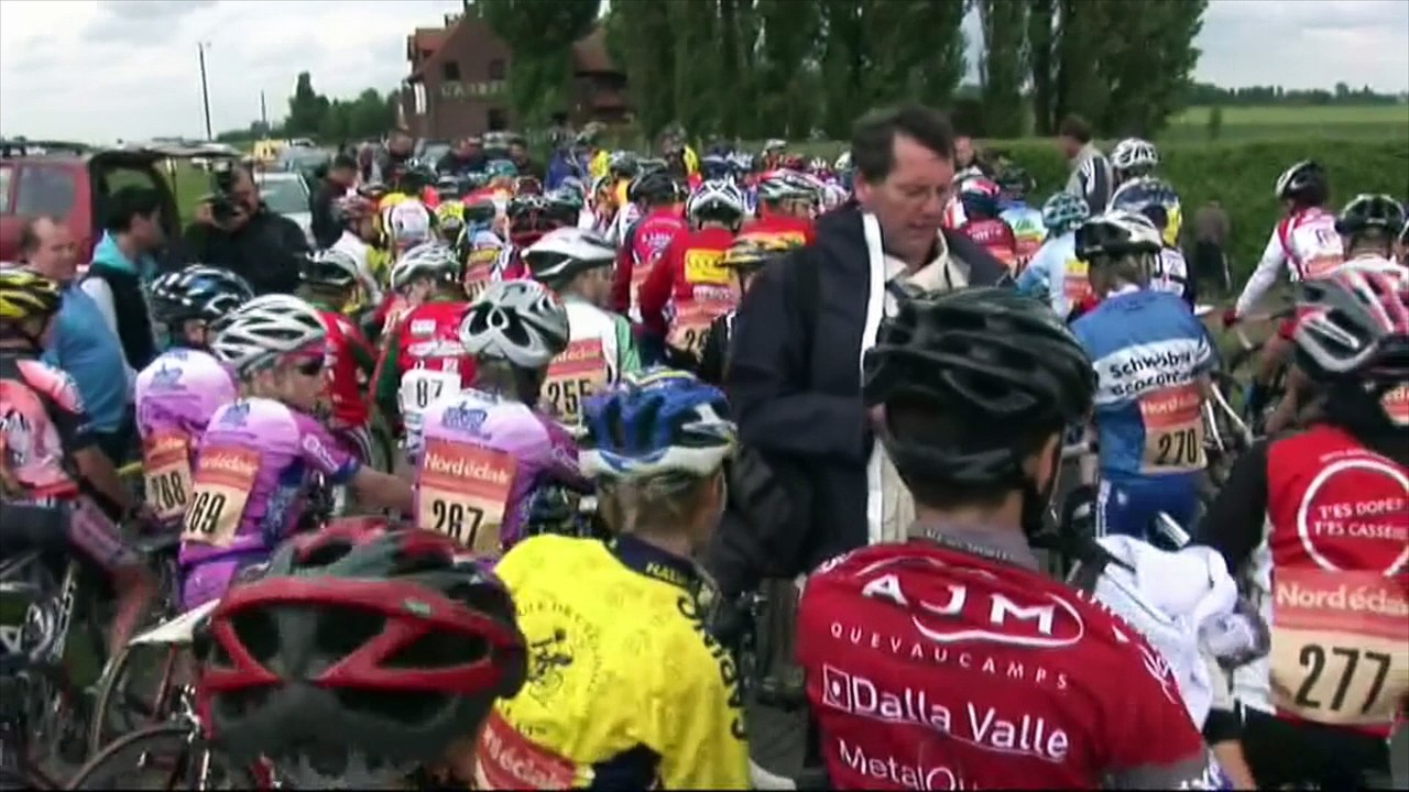 Paris-Roubaix 2017 - Le Mag Cyclism'Actu -  Plus de 600 participants au  25ème Mini Paris-Roubaix 2017