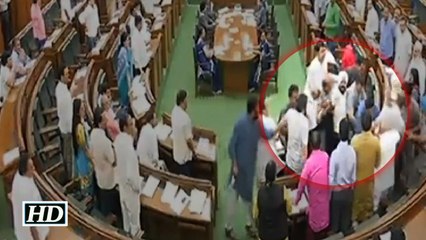 AAP legislators manhandle Kapil Mishra in Delhi assembly