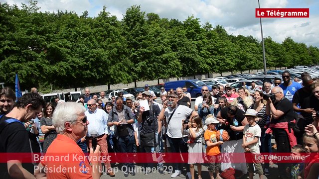Quimper. Les basketteurs de l'Ujap fêtés par leurs supporteurs