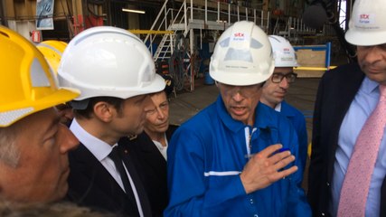 Les salariés apportent les explications nécessaires au président