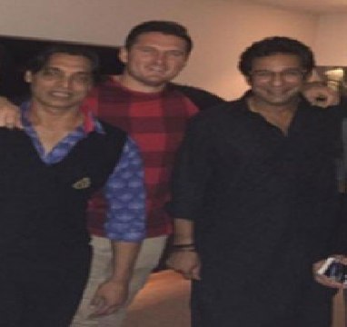 Tv Channel Removing Video Of Waseem Akram & Shoaib Akhtar