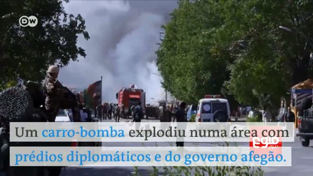 Explosão de carro-bomba deixa dezenas de mortos em Cabul