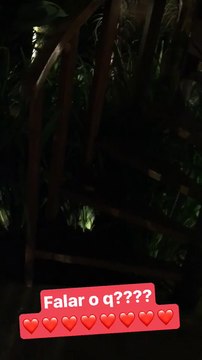 Thais Fersoza ganha jantar de Michel Teló