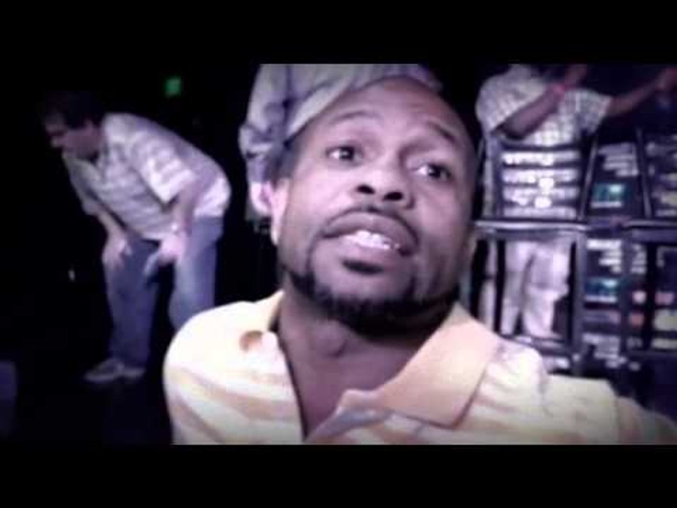 boxing legend roy jones jr picks up fighting skills from watching animals