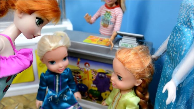 Elsa And Anna Toddlers At MCDONALDS Part 2 - Anna Got BURNED! toddler anna and elsa